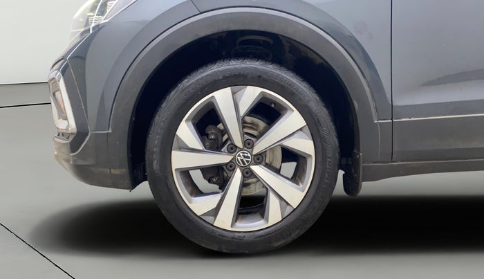 2022 Volkswagen TAIGUN TOPLINE 1.0 TSI MT, Petrol, Manual, 43,385 km, Left Front Wheel