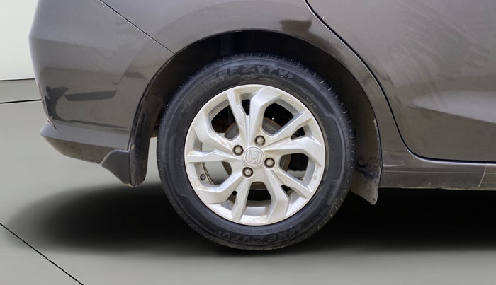 2018 Honda Amaze 1.2L I-VTEC VX, CNG, Manual, 9,032 km, Right Rear Wheel