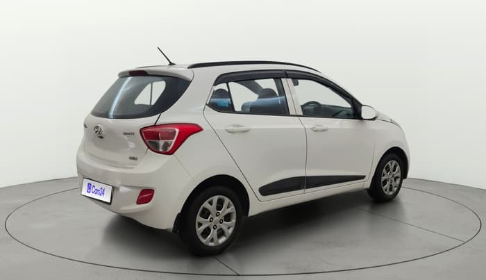 2016 Hyundai Grand i10 SPORTZ 1.2 KAPPA VTVT, Petrol, Manual, 36,454 km, Right Back Diagonal