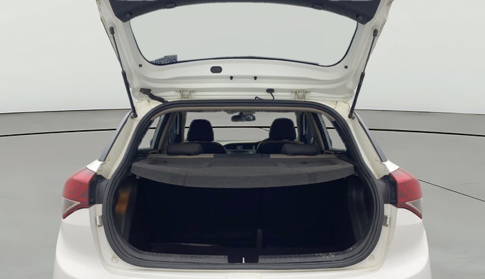 2016 Hyundai Elite i20 ASTA 1.2 (O), Petrol, Manual, 57,144 km, Boot Open Zoomed View