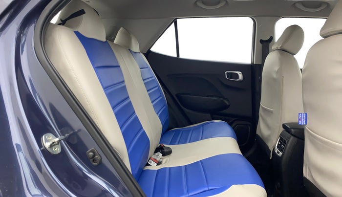 2021 Hyundai VENUE S 1.2, Petrol, Manual, 46,464 km, Right Side Rear Door Cabin