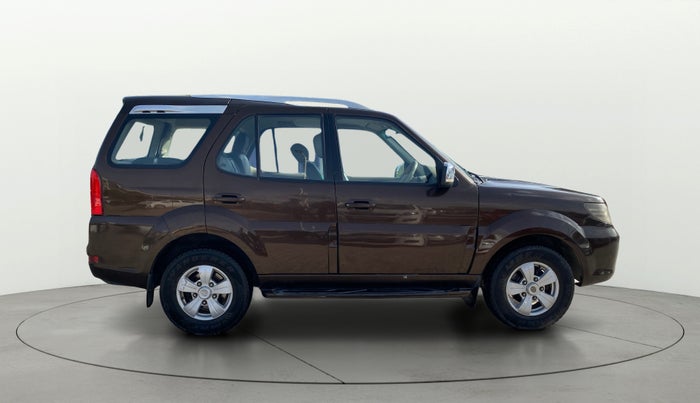 2013 Tata Safari Storme 2.2 VX 4X2, Diesel, Manual, 1,06,044 km, Right Side View