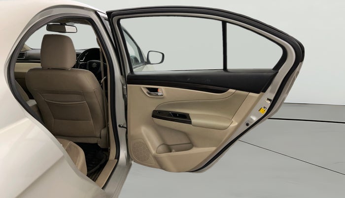 2018 Maruti Ciaz ALPHA  AT 1.4  PETROL, Petrol, Automatic, 62,609 km, RHS Rear Door