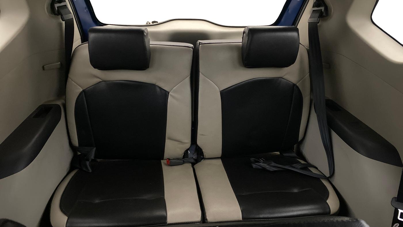 2020 Renault TRIBER RXL MT, Petrol, Manual, 25,762 km, Third Seat Row ( optional )