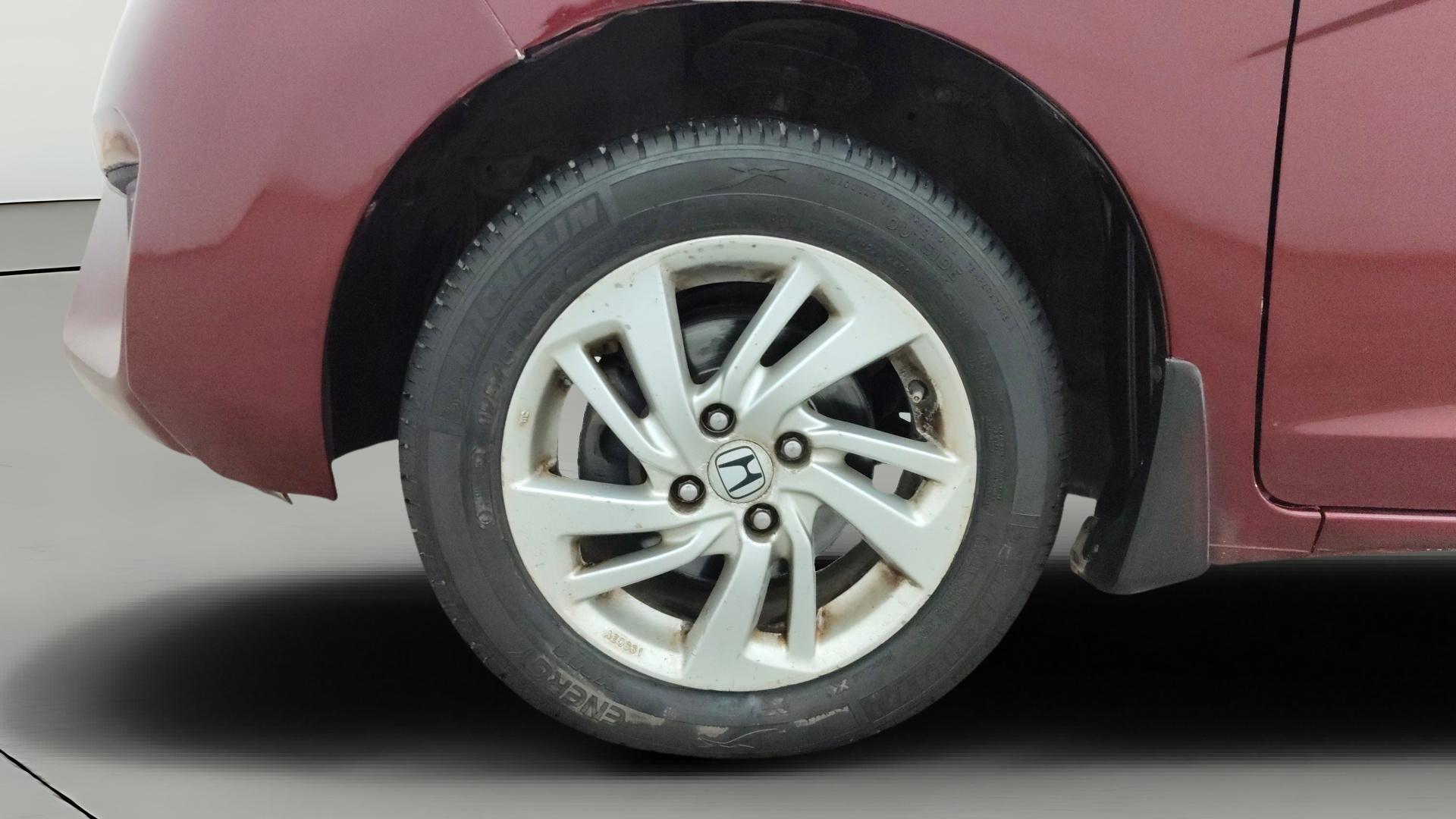 camera-Left-Front-Wheel