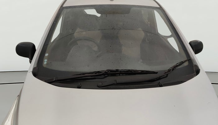 2015 Hyundai Eon ERA +, Petrol, Manual, 70,797 km, Front Windshield