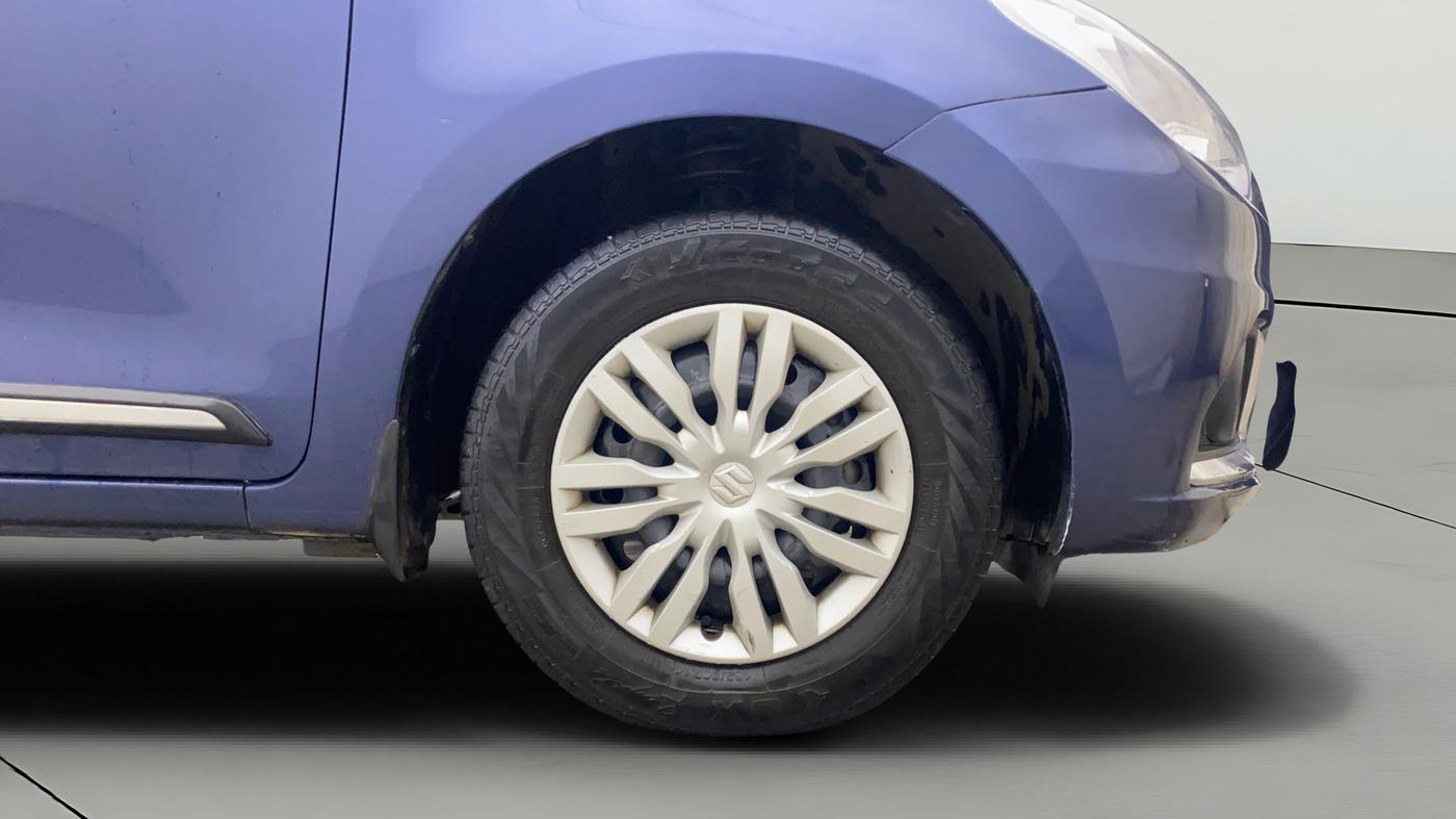 2020 Maruti Dzire VXI, Petrol, Manual, 71,052 km, Right Front Wheel