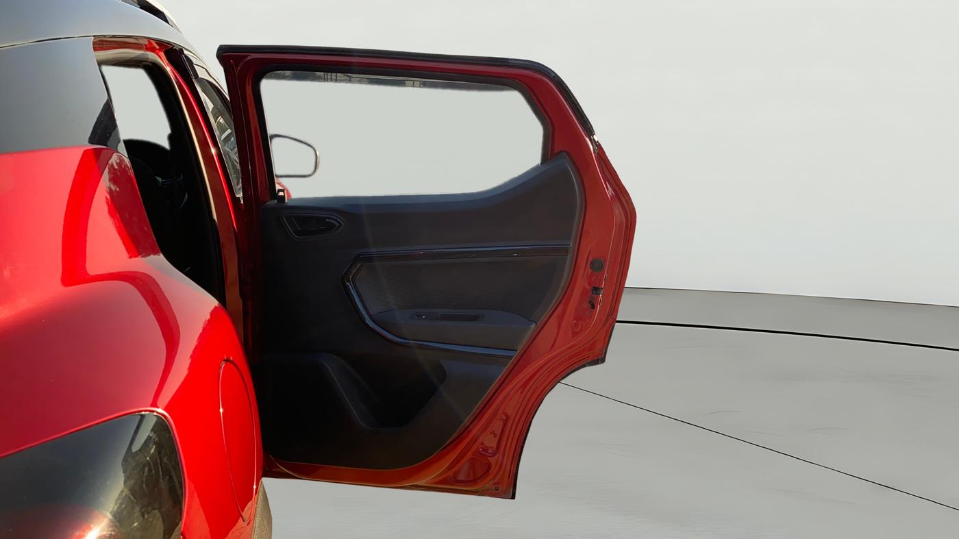 2023 Renault Kiger RXZ TURBO CVT DUAL TONE, CNG, Automatic, 19,444 km, RHS Rear Door