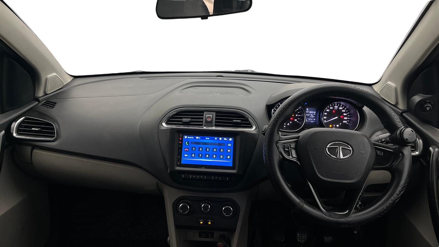 2018 Tata Tiago XZ PETROL, Petrol, Manual, 88,329 km, Dashboard