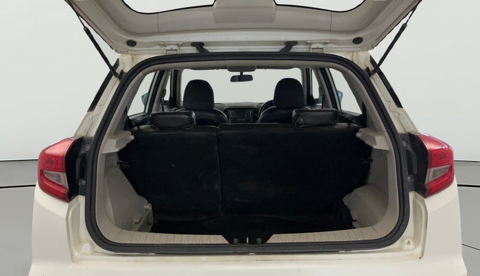 2020 Mahindra XUV300 W4 1.5 DIESEL, Diesel, Manual, 75,621 km, Boot Open Zoomed View