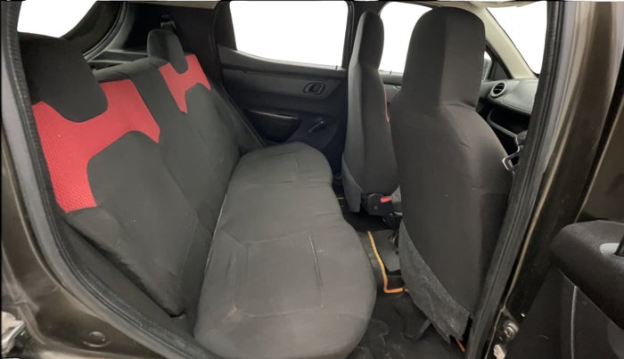 2018 Renault Kwid RXL 1.0, Petrol, Manual, 43,967 km, Right Side Rear Door Cabin