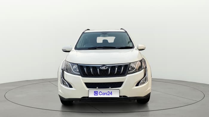 2015 Mahindra XUV500 W10, Diesel, Manual, 73,362 km, Front