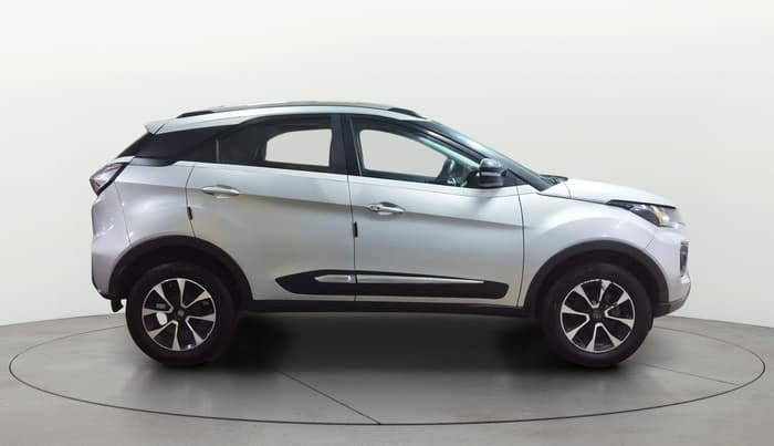 2020 Tata NEXON XZ PLUS PETROL SUNROOF, Petrol, Manual, 71,733 km, Right Side View