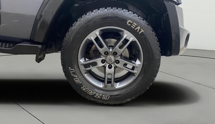 2021 Mahindra Thar LX D AT 4WD HT, Diesel, Automatic, 96,736 km, Right Front Wheel