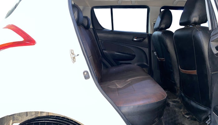 2017 Maruti Swift VXI, Petrol, Manual, 1,15,743 km, Right Side Rear Door Cabin