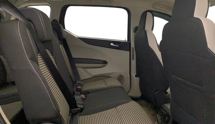 2024 Renault TRIBER RXZ, Petrol, Manual, 11,880 km, Right Side Rear Door Cabin