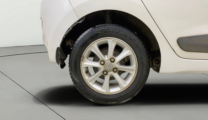 2014 Hyundai Grand i10 ASTA AT 1.2 KAPPA VTVT, Petrol, Automatic, 45,077 km, Right Rear Wheel