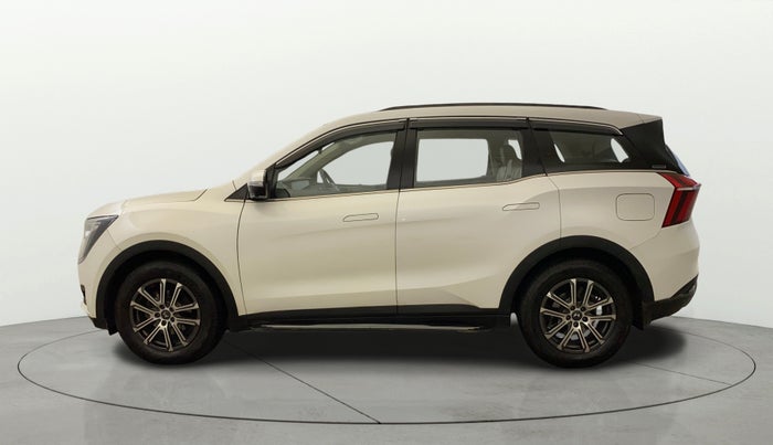 2023 Mahindra XUV700 AX 7 LUXURY D AWD AT 7 STR, Diesel, Automatic, 76,365 km, Left Side