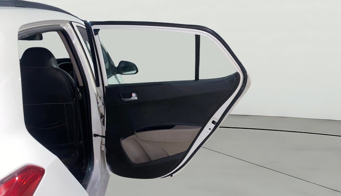 2016 Hyundai Grand i10 SPORTZ 1.2 KAPPA VTVT, Petrol, Manual, 90,804 km, RHS Rear Door