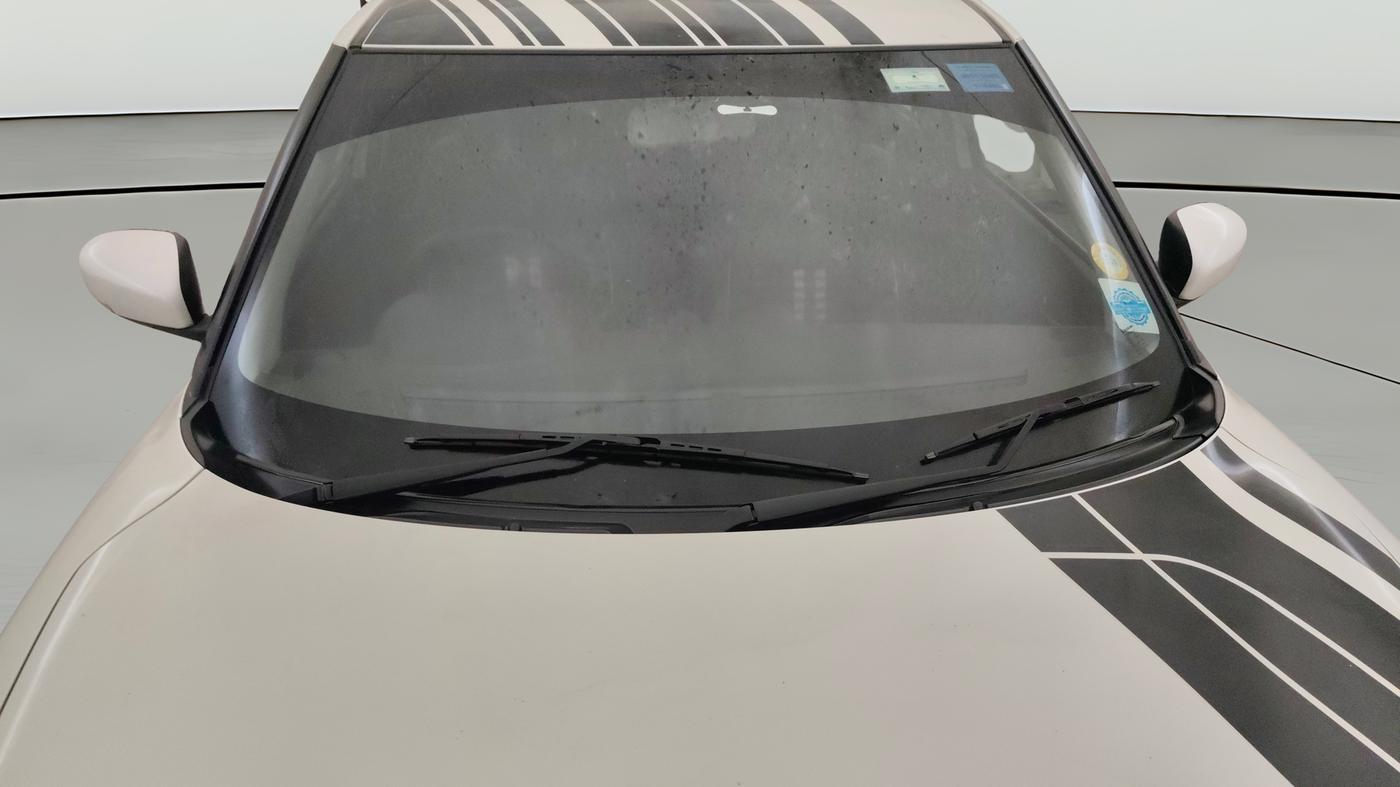 2022 Maruti Swift VXI AMT, Petrol, Automatic, 37,230 km, Front Windshield