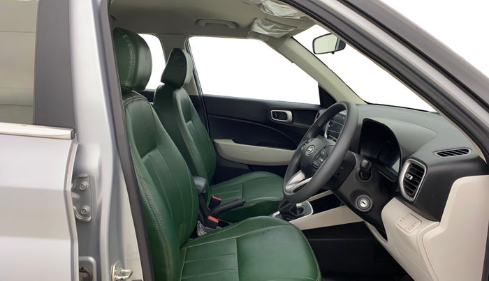 2024 Hyundai VENUE S(O) 1.2, Petrol, Manual, 11,382 km, Right Side Front Door Cabin