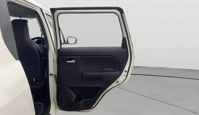 2022 Maruti New Wagon-R VXI (O) 1.0, Petrol, Manual, 47,255 km, RHS Rear Door