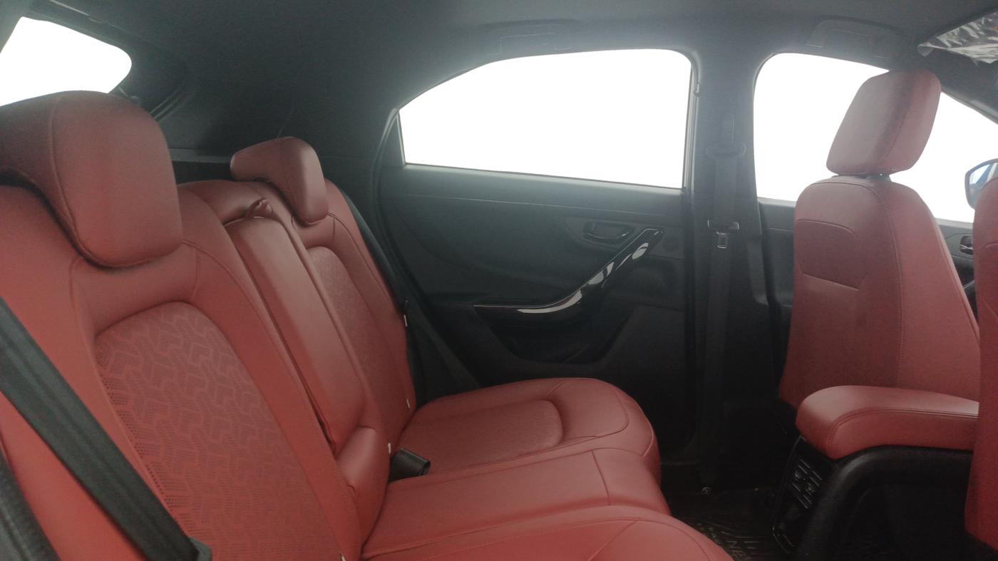 2023 Tata NEXON XZA PLUS LUX SUNROOF RED DARK PETROL, Petrol, Automatic, 29,740 km, Right Side Rear Door Cabin