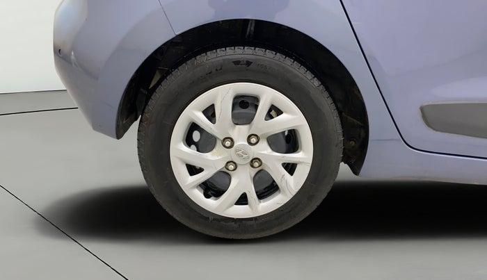 2017 Hyundai Grand i10 SPORTZ (O) 1.2 KAPPA VTVT, Petrol, Manual, 69,671 km, Right Rear Wheel
