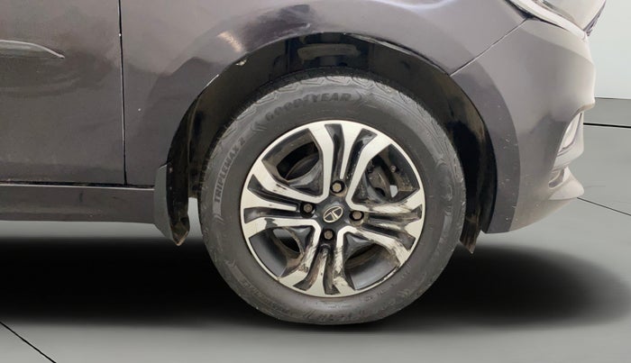 2022 Tata Tiago XZ PLUS CNG, CNG, Manual, 34,427 km, Right Front Wheel