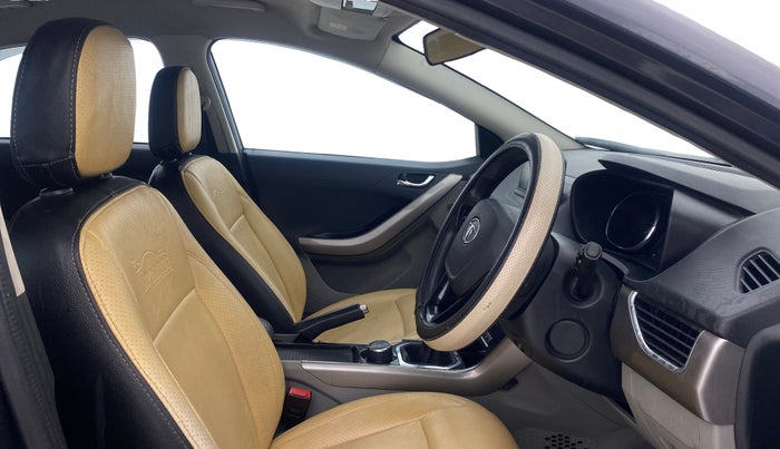 2018 Tata NEXON XZ PLUS PETROL, Petrol, Manual, 1,08,610 km, Right Side Front Door Cabin