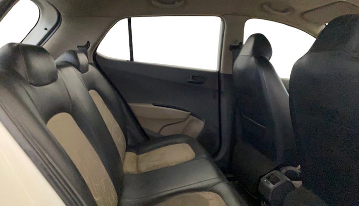 2014 Hyundai Grand i10 MAGNA 1.2 KAPPA VTVT, Petrol, Manual, 96,591 km, Right Side Rear Door Cabin