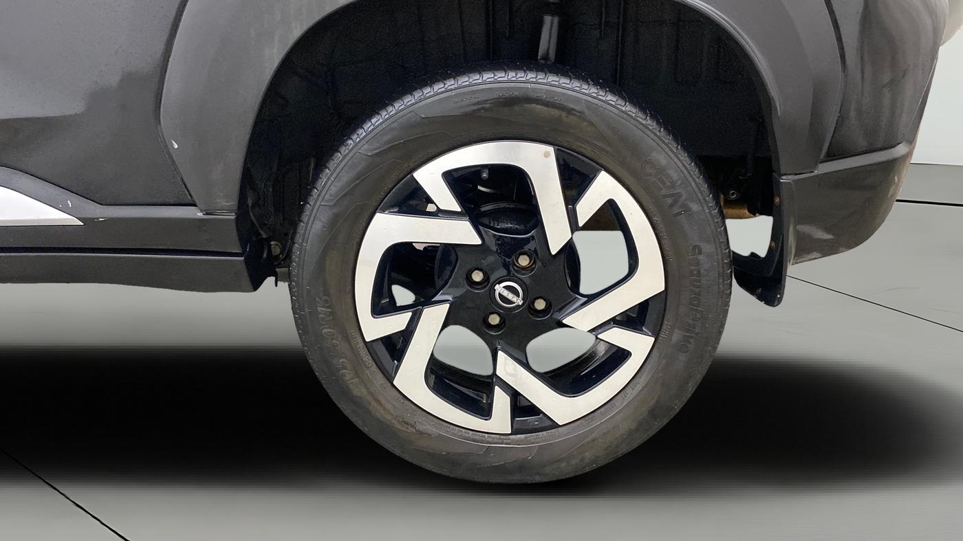2022 Nissan MAGNITE XV PREMIUM TURBO CVT, Petrol, Automatic, 54,063 km, Left Rear Wheel