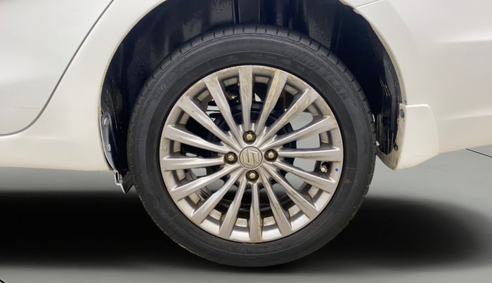 2016 Maruti Ciaz ZXI+, Petrol, Manual, 33,951 km, Left Rear Wheel