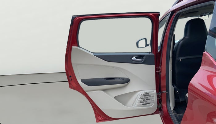 2020 Renault TRIBER RXZ AMT, Petrol, Automatic, 32,819 km, LHS Rear Door