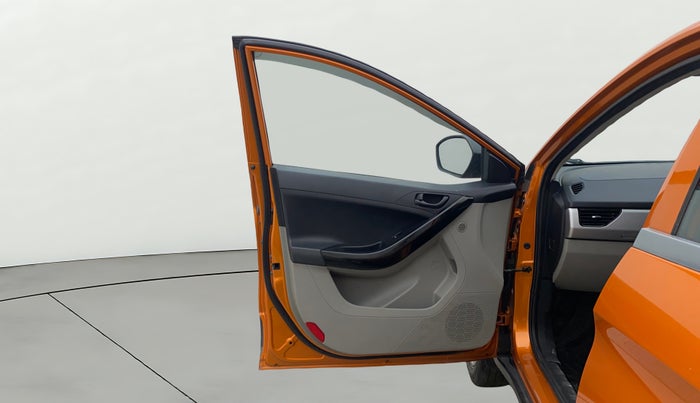 2018 Tata NEXON XM PETROL, Petrol, Manual, 68,828 km, LHS Front Door