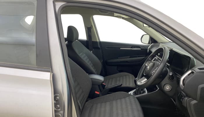 2020 KIA SONET HTK PLUS 1.0 IMT, Petrol, Manual, 73,835 km, Right Side Front Door Cabin