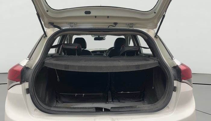 2016 Hyundai Elite i20 ASTA 1.2 (O), Petrol, Manual, 37,549 km, Boot Open Zoomed View