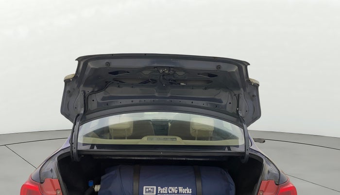 2017 Maruti Dzire ZXI AMT, CNG, Automatic, 97,909 km, Boot Door Open