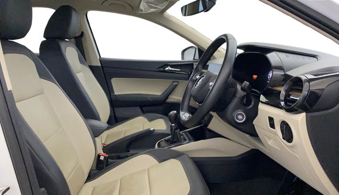 2022 Skoda SLAVIA STYLE 1.5L TSI MT, Petrol, Manual, 17,788 km, Right Side Front Door Cabin