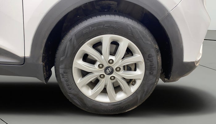 2018 Hyundai Creta SX 1.6 PETROL, Petrol, Manual, 1,10,316 km, Right Front Wheel