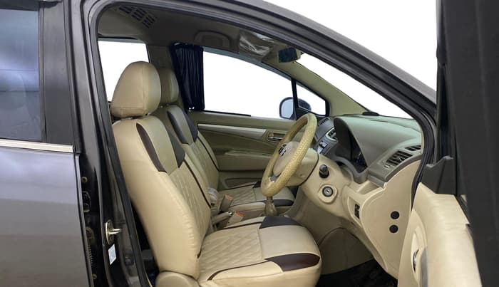 2018 Maruti Ertiga VXI CNG, CNG, Manual, 85,182 km, Right Side Front Door Cabin