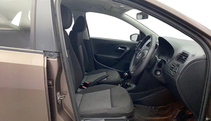 2019 Volkswagen Polo COMFORTLINE 1.0L MPI, Petrol, Manual, 75,382 km, Right Side Front Door Cabin
