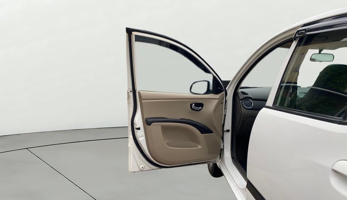 2015 Hyundai i10 SPORTZ 1.1, Petrol, Manual, 65,071 km, LHS Front Door