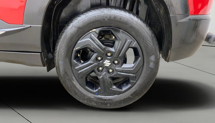 2023 Maruti BREZZA ZXI AT SMART HYBRID, Petrol, Automatic, 76,509 km, Left Rear Wheel