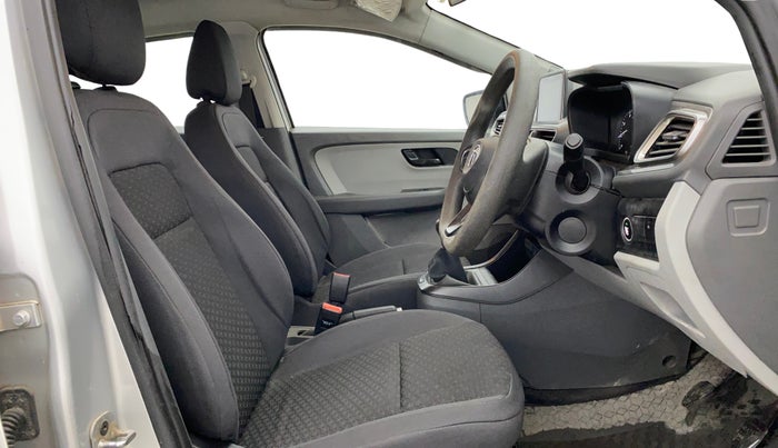 2021 Tata ALTROZ XT PETROL, Petrol, Manual, 52,639 km, Right Side Front Door Cabin