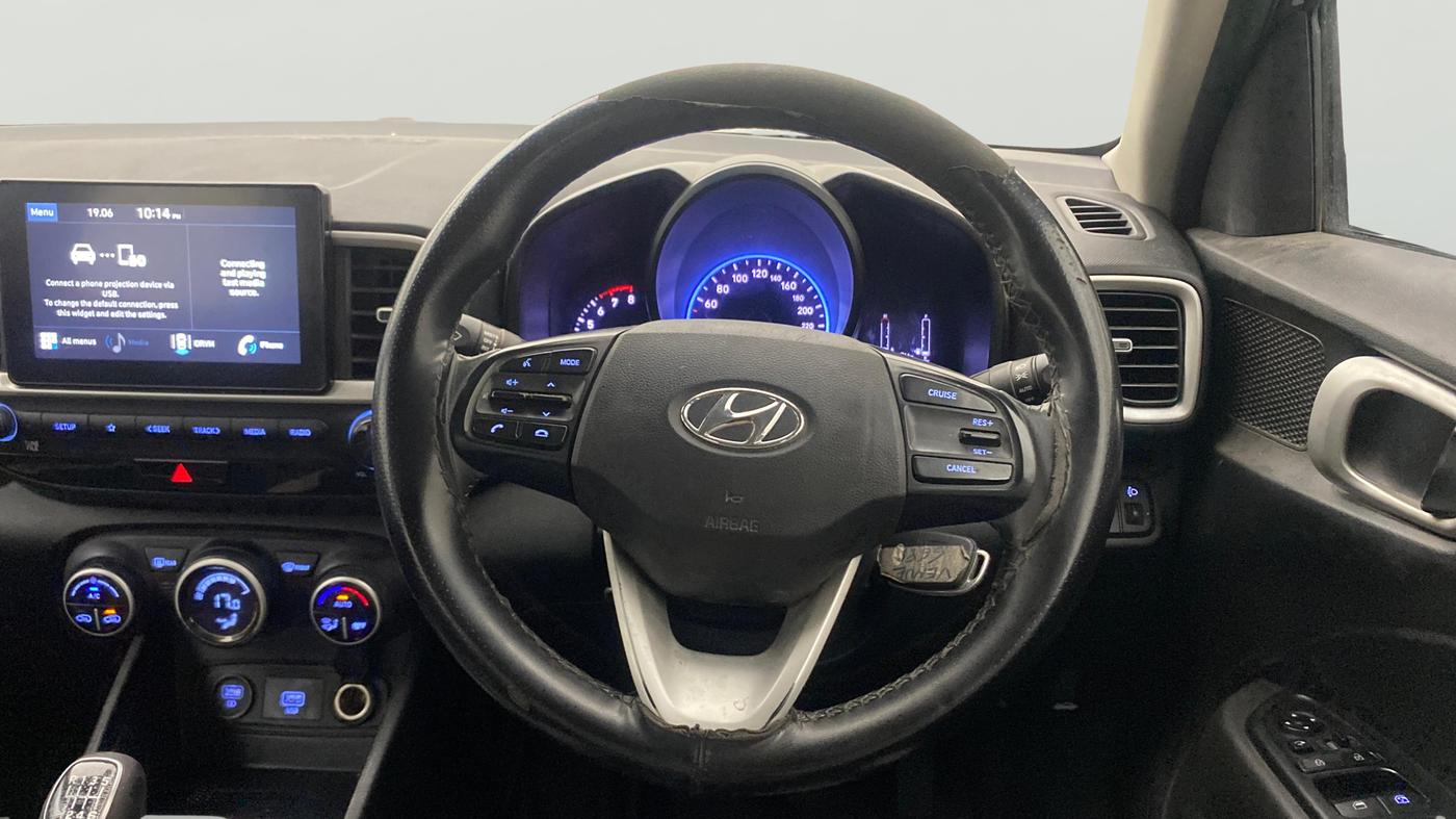 2020 Hyundai VENUE SX 1.0 TURBO, Petrol, Manual, 99,434 km, Steering Wheel Close Up