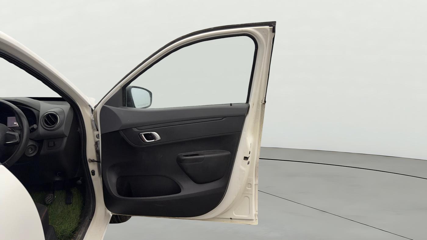 2019 Renault Kwid RXT 1.0 AMT (O), Petrol, Automatic, 66,150 km, RHS Front Door