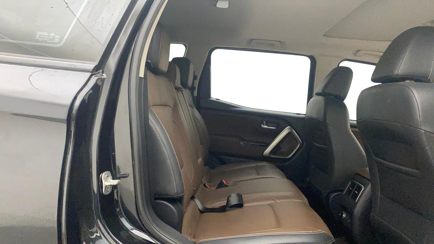2023 Mahindra SCORPIO-N Z8 PETROL AT 7 STR, Petrol, Automatic, 82,364 km, Right Side Rear Door Cabin