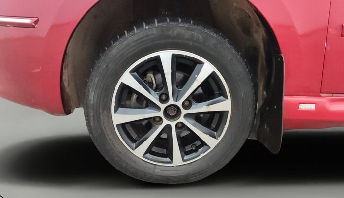 2013 Tata Indica Vista ZX QUADRAJET, Diesel, Manual, 81,604 km, Left Front Wheel