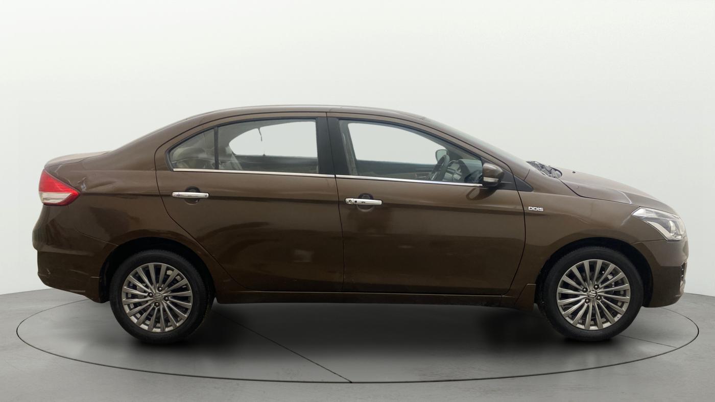 2017 Maruti Ciaz ZDI+ SHVS, Diesel, Manual, 1,04,344 km, Right Side View